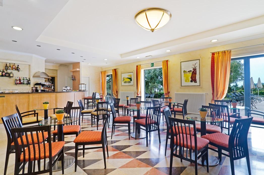 Castellaro Golf Resort Екстер'єр фото